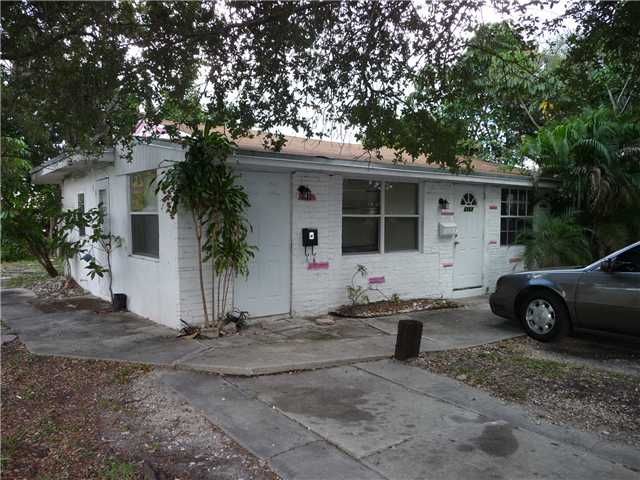 2123 MONROE TE, Hollywood, FL 33020