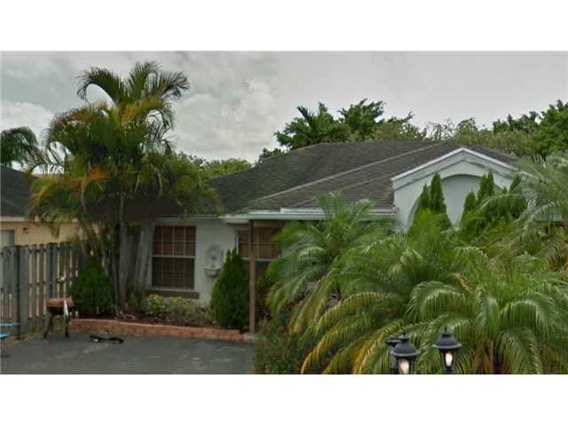 5722 NW 101 CT # 5722, Miami, FL 33178