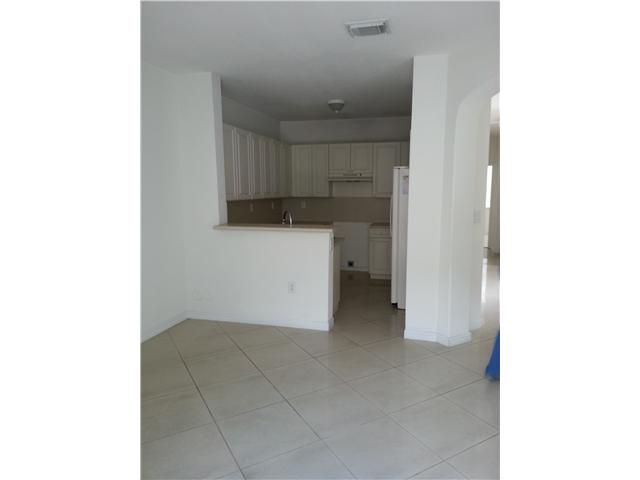16657 SW 79 TE # 16657, Miami, FL 33193