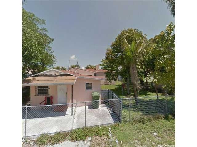 6328 Nw Miami Pl, Miami, FL 33150