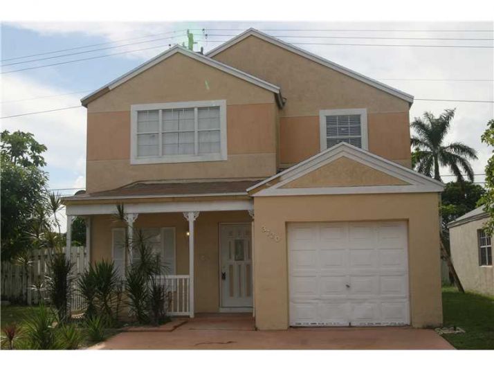 3720 MARLBERRY LANE, Hollywood, FL 33025