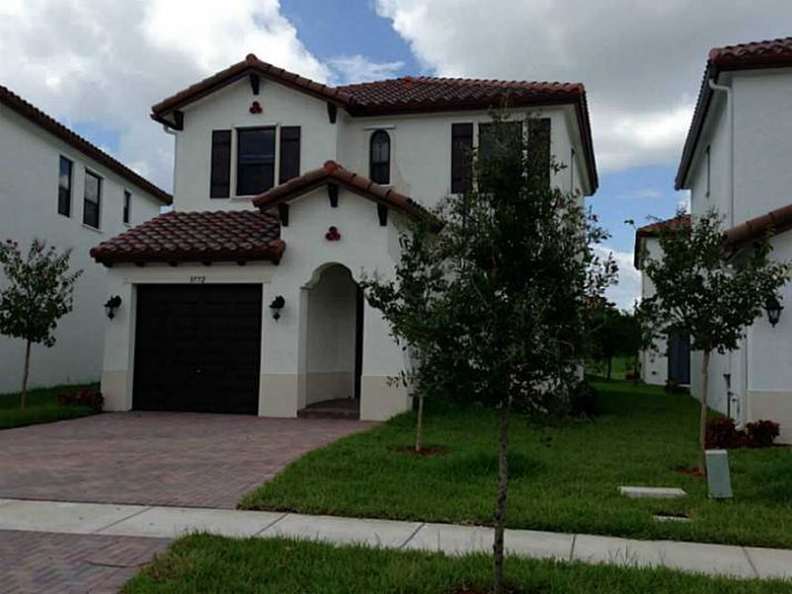 3772 SW 93RD AVE, Hollywood, FL 33025