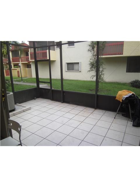 10114 41 ST # 80-7, Miami, FL 33178