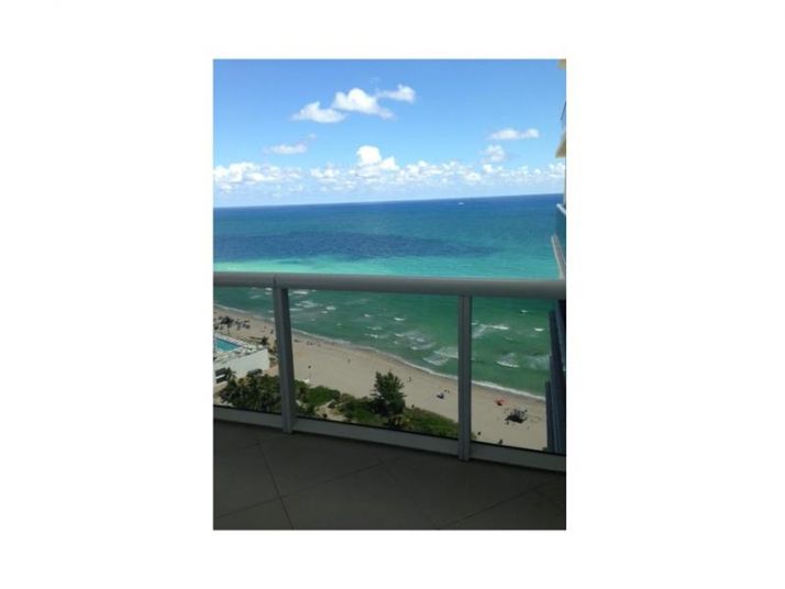 1800 S OCEAN DR # 2410, Hallandale, FL 33009