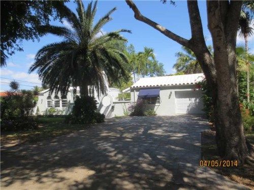 1537 SARRIA AV, Miami, FL 33146