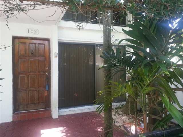 7420 SW 153 CT # 102-5, Miami, FL 33193