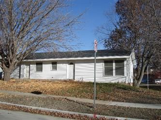 1114 Hazel, Pella, IA 50219