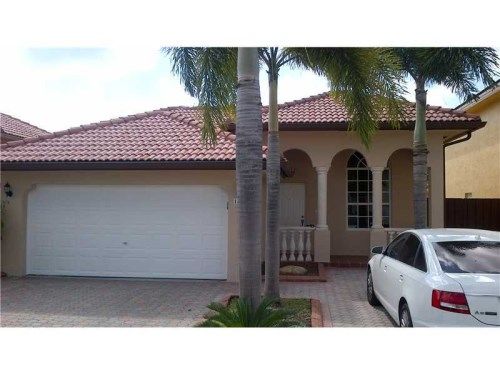 15526 SW 32 TE, Miami, FL 33185