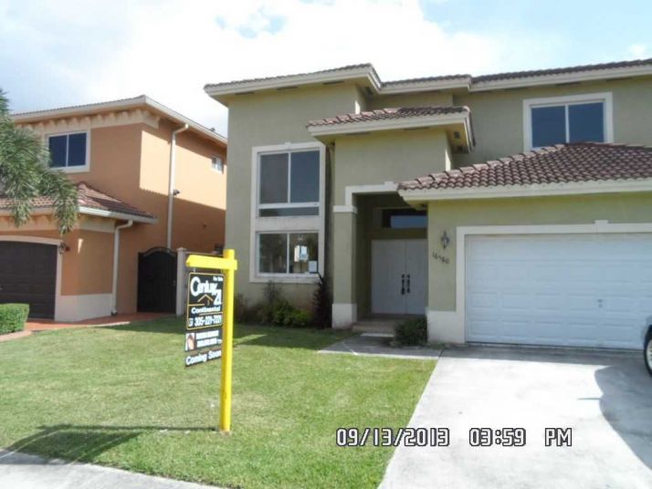 16580 Sw 45th St, Miami, FL 33185