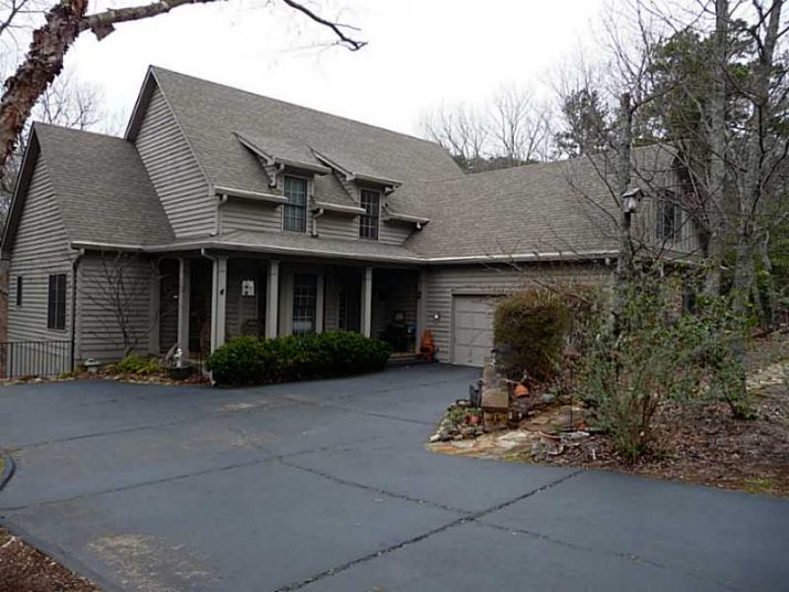 135 Woodstream Point, Jasper, GA 30143