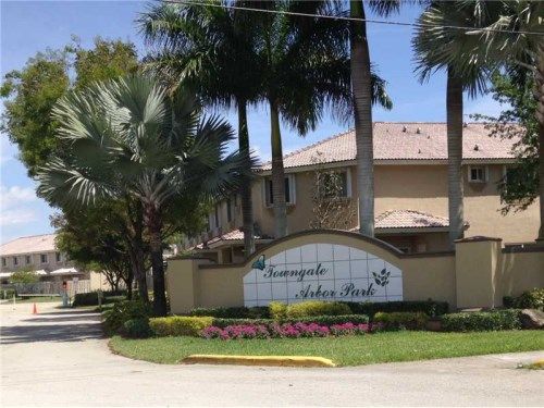 2221 SE 23 AV # 2221, Homestead, FL 33035