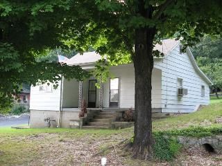 108 HOLLY LANE, Kuttawa, KY 42055