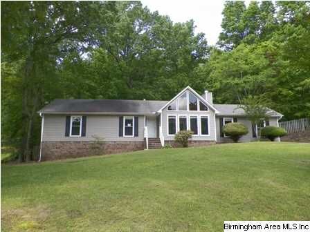 2002 Chandabrook Dr, Pelham, AL 35124