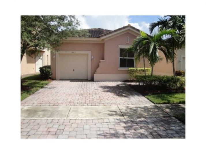 1007 NE 37 PL, Homestead, FL 33033