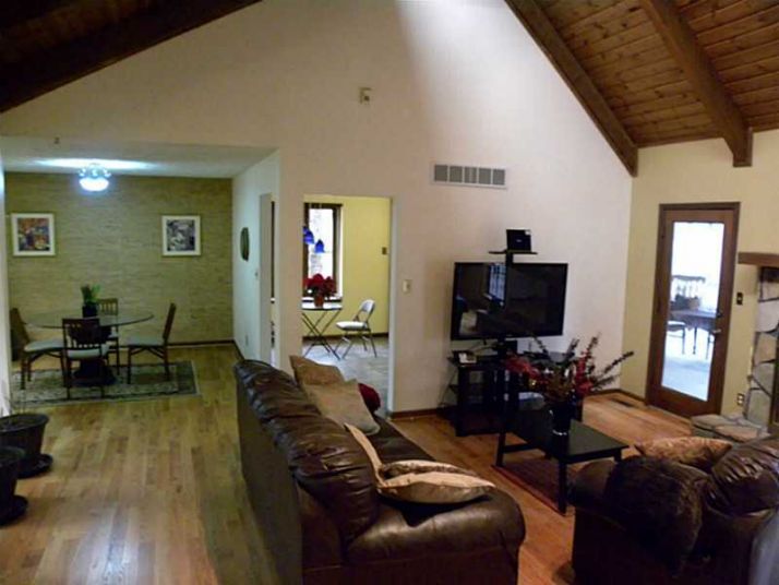 2755 Whitehurst Drive Ne, Marietta, GA 30062