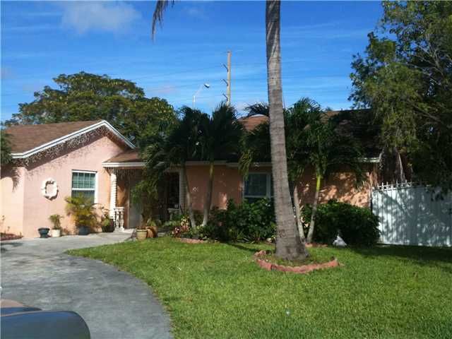 14201 SW 152 TE, Miami, FL 33177