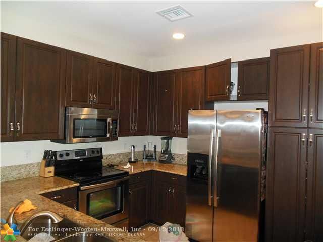 7736 DEERCREEK CT # 7736, Fort Lauderdale, FL 33328