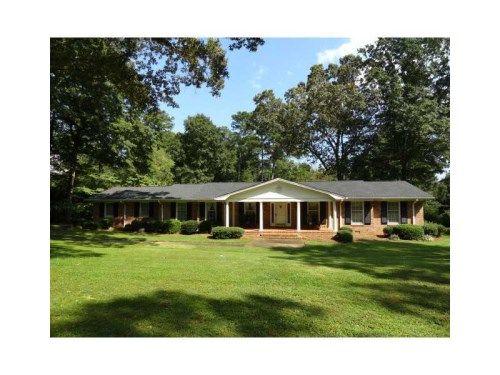 8494 Jefferson Road, Commerce, GA 30529