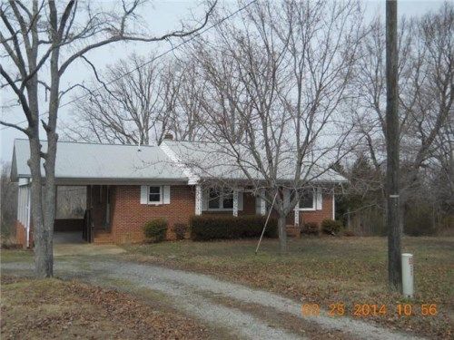 5206 Red Bank Rd, Virgilina, VA 24598