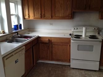 303 Railroad St, White Bluff, TN 37187