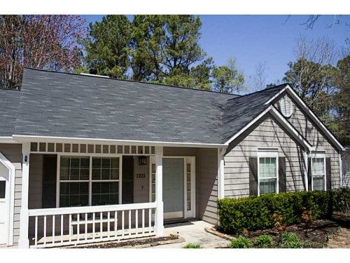 1221 Harbor Cove, Woodstock, GA 30189