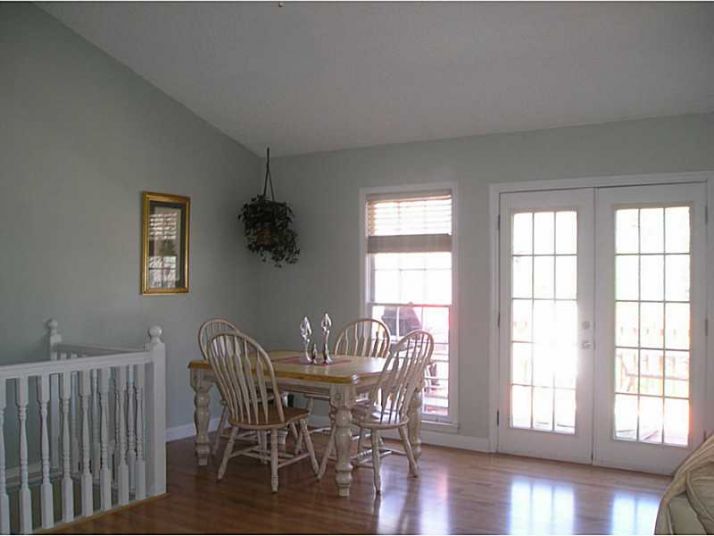 129 Allatoona Drive, Woodstock, GA 30189