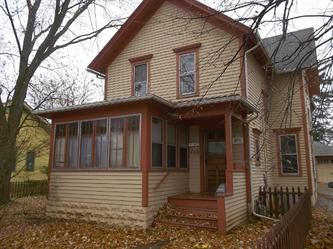 426 S Liberty Street, Elgin, IL 60120