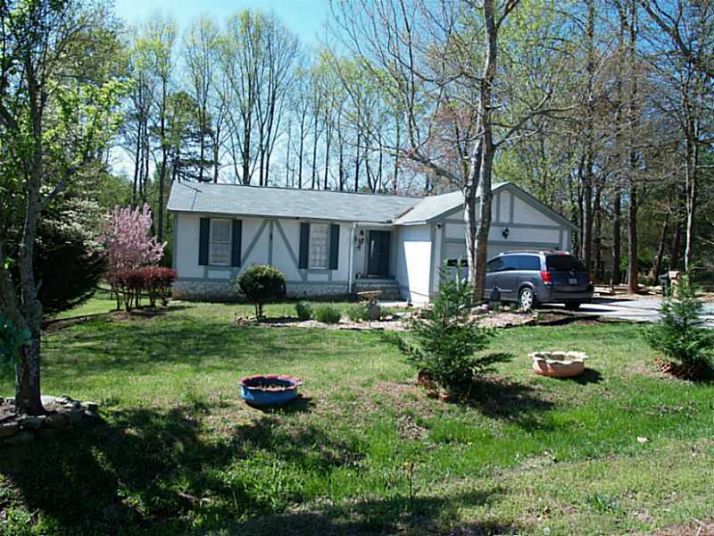 1945 Cactus Lane, Cumming, GA 30040