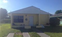 1932 NW 2 CT Miami, FL 33136