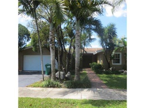 10260 SW 130 AV, Miami, FL 33186