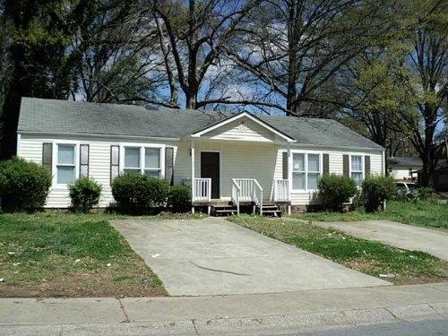 333 Roosevelt Circle, Marietta, GA 30060