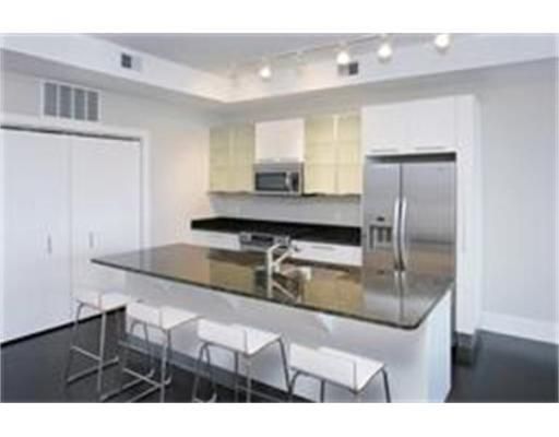 W 2nd St #414, Boston, MA 02127
