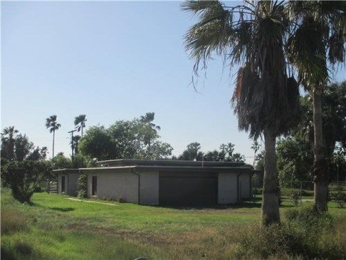 101 E San Jose Rd, Los Fresnos, TX 78566