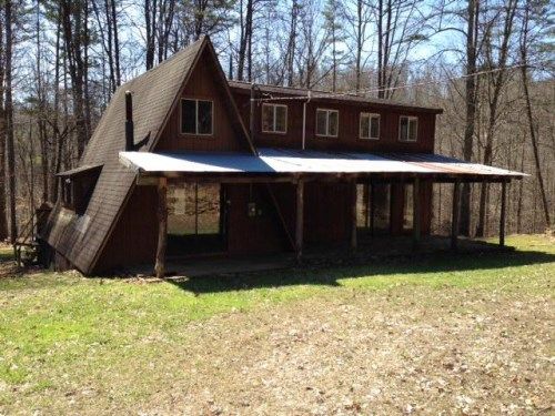 338 Klondike Acres, Middlebourne, WV 26149