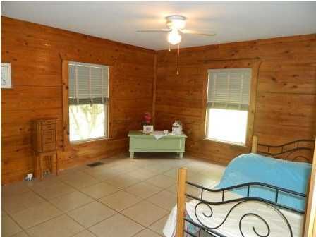 8850 Gibson Rd, Molino, FL 32577