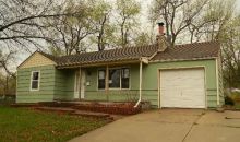 5600 Perry Ln Shawnee, KS 66203