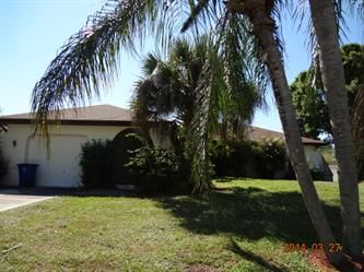 609 Canton Ave, Lehigh Acres, FL 33972