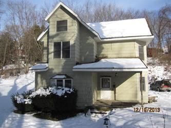 318 N Findley St, Punxsutawney, PA 15767