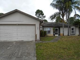 1061 SW Majorca Ave, Port Saint Lucie, FL 34953