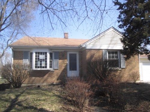 2n115 Clarendon Ave, Lombard, IL 60148