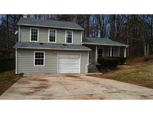 886 Fox Valley Drive, Stone Mountain, GA 30088