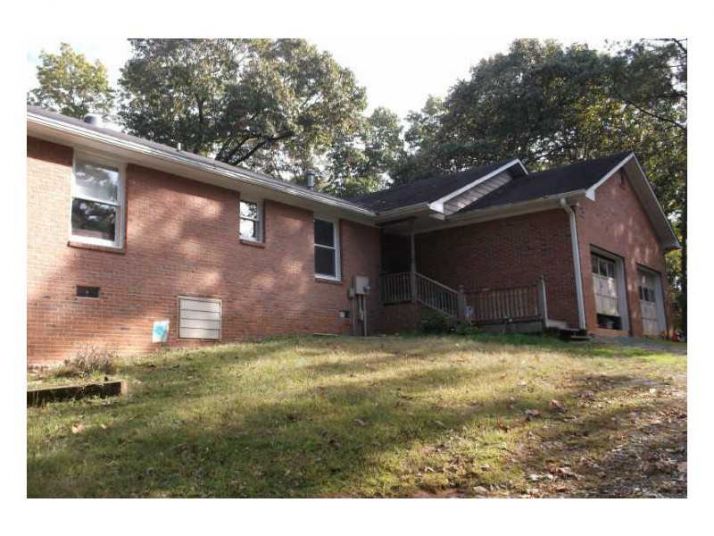 618 Silver Trace Court, Woodstock, GA 30189
