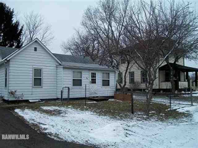 519 Burlington St, Savanna, IL 61074