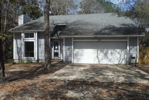 473 Shoreline Dr, Freeport, FL 32439