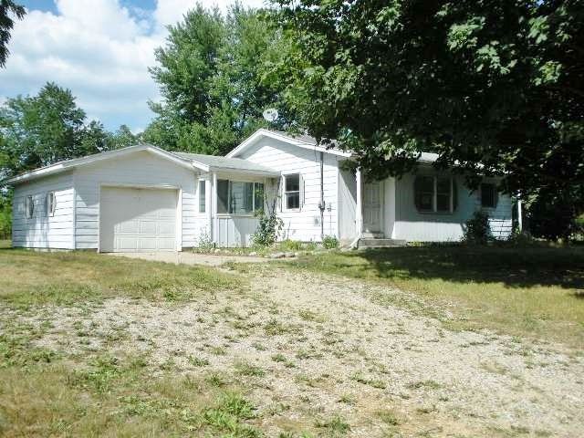11989 Jackson Rd, Middleville, MI 49333