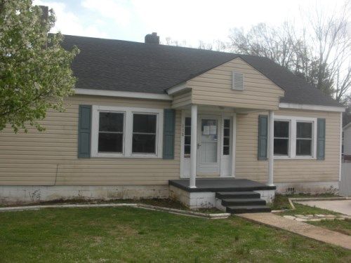115 E Parker St, Graham, NC 27253