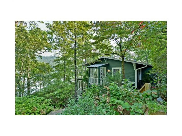 111 Laurelwood Way, Lakemont, GA 30552