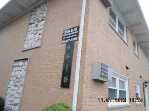 4616 Maple Ave Unit 2A, Brookfield, IL 60513