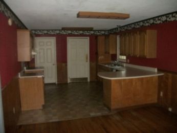 133 W Allen Ln, Mooresboro, NC 28114