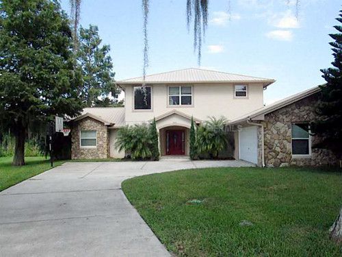 1010 RIVIERA DR, Leesburg, FL 34748